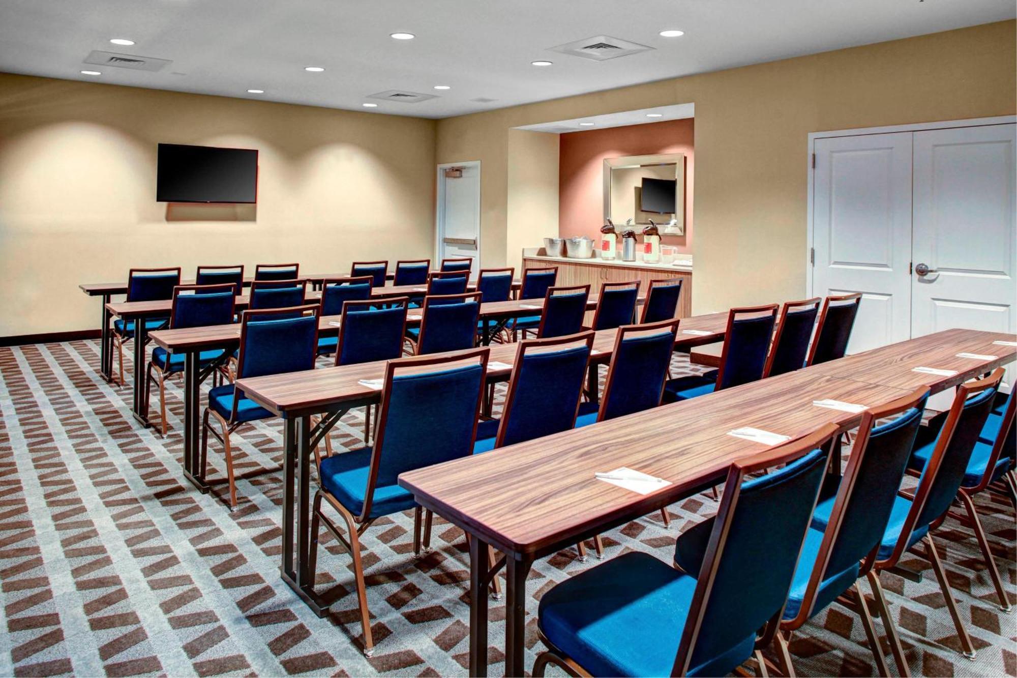 Towneplace Suites By Marriott Macon Mercer University Экстерьер фото