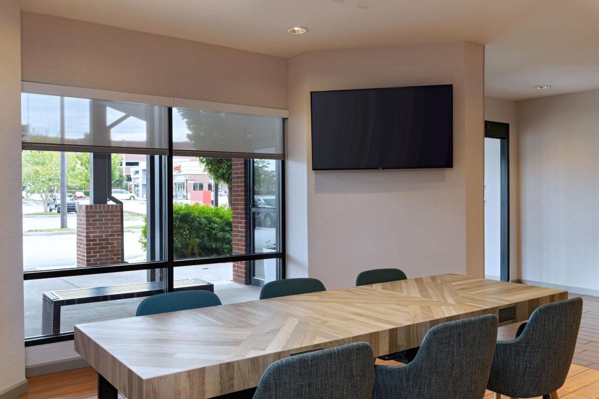 Towneplace Suites By Marriott Macon Mercer University Экстерьер фото