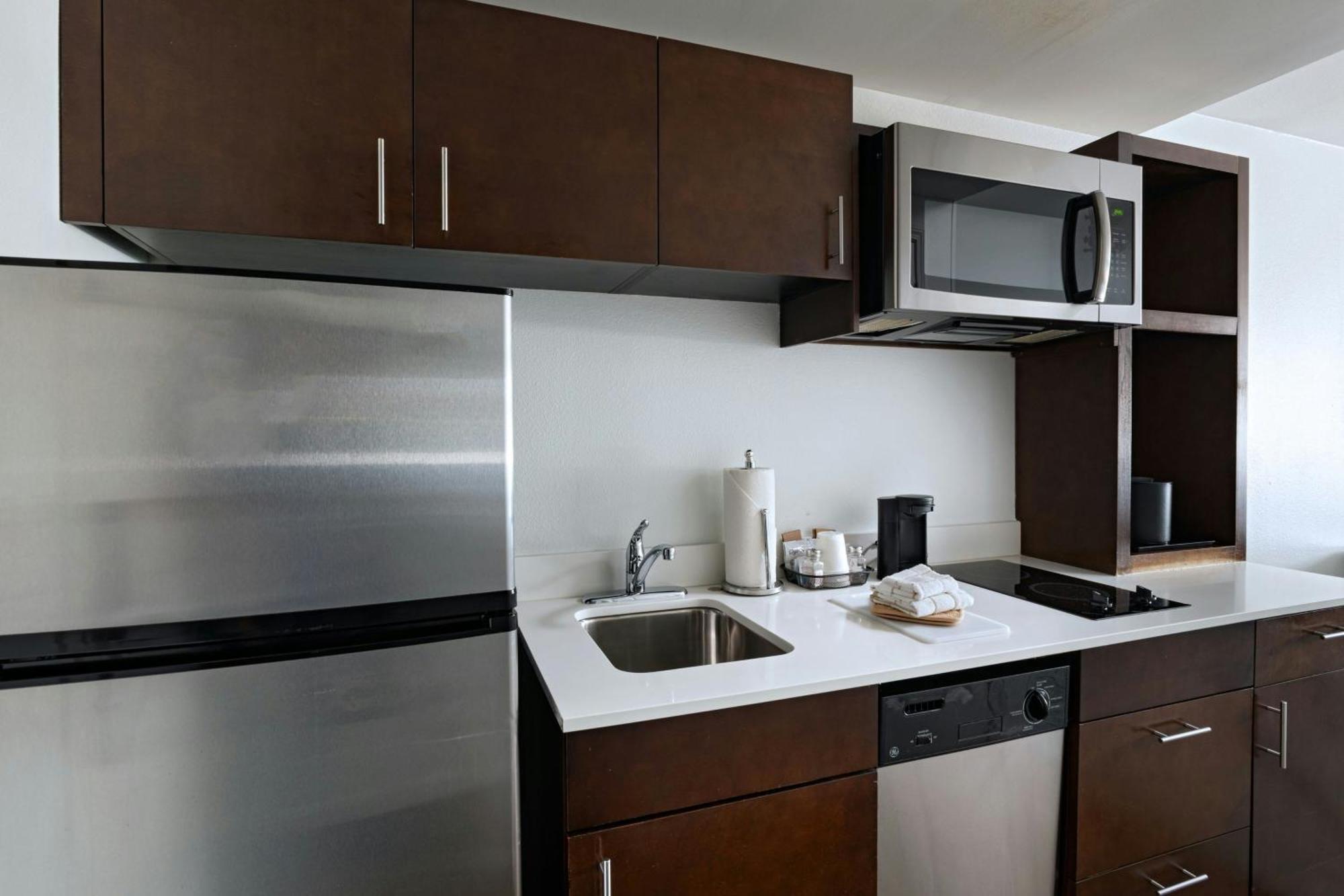 Towneplace Suites By Marriott Macon Mercer University Экстерьер фото